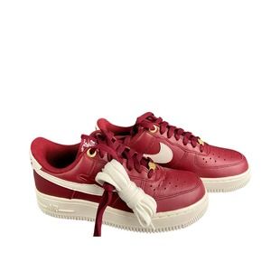 Air Force 1 07 PRM New In Box, woman's size 5